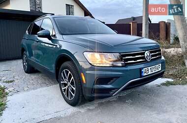 Внедорожник / Кроссовер Volkswagen Tiguan 2019 в Хмельницком