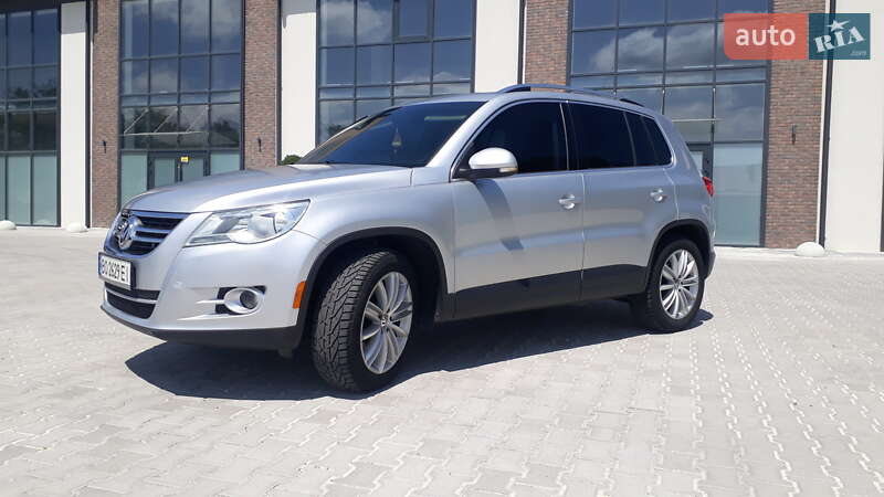 Volkswagen Tiguan 2011