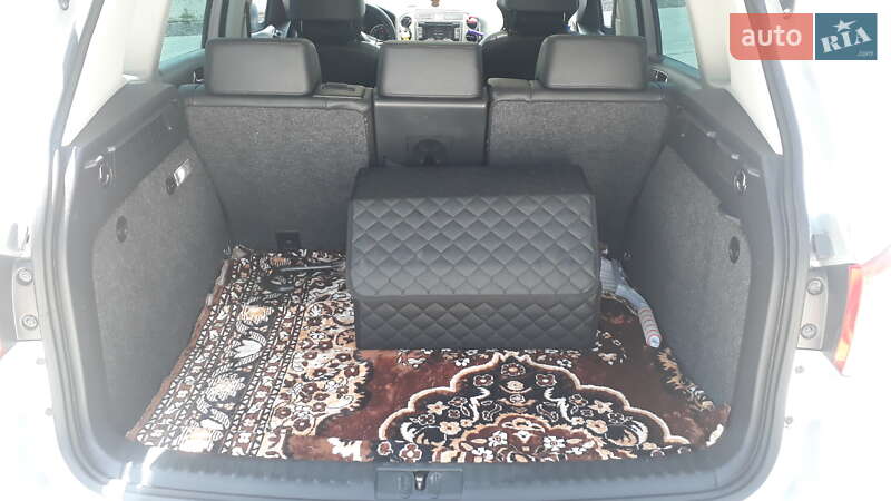 Внедорожник / Кроссовер Volkswagen Tiguan 2011 в Тернополе