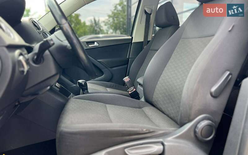 Внедорожник / Кроссовер Volkswagen Tiguan 2014 в Ивано-Франковске