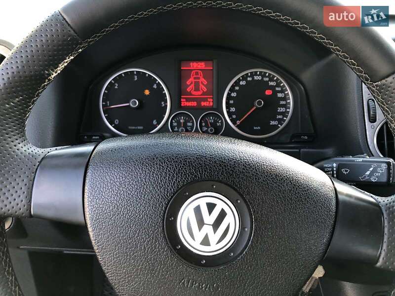 Внедорожник / Кроссовер Volkswagen Tiguan 2008 в Ровно