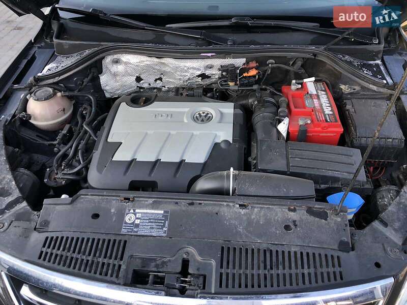 Внедорожник / Кроссовер Volkswagen Tiguan 2008 в Ровно