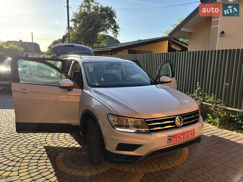 Позашляховик / Кросовер Volkswagen Tiguan 2018 в Самборі
