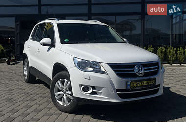Позашляховик / Кросовер Volkswagen Tiguan 2010 в Мукачевому