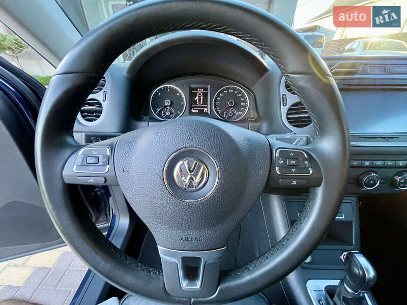 Позашляховик / Кросовер Volkswagen Tiguan 2015 в Тульчині