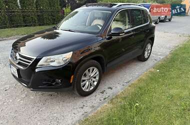 Внедорожник / Кроссовер Volkswagen Tiguan 2009 в Тернополе