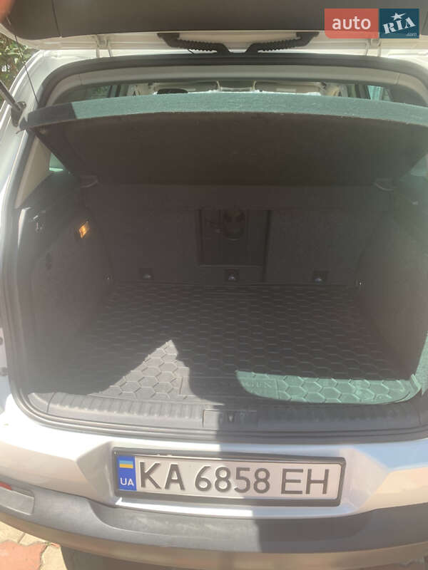 Внедорожник / Кроссовер Volkswagen Tiguan 2014 в Киеве