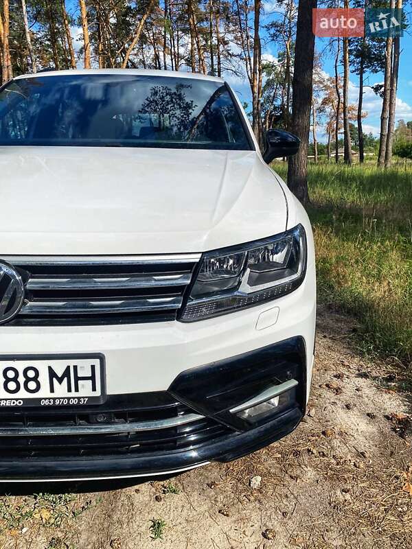 Внедорожник / Кроссовер Volkswagen Tiguan 2020 в Харькове фото 11 Внедорожник / Кроссовер Volkswagen Tiguan 2020 в Харькове