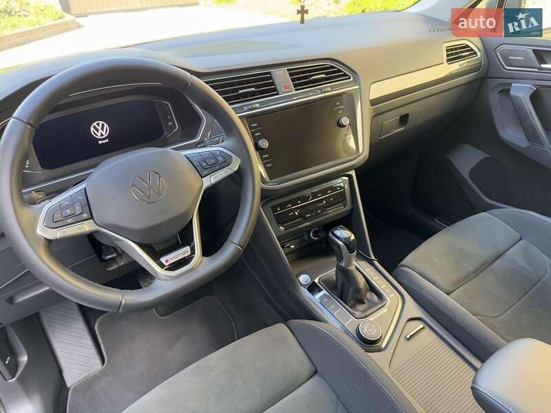 Позашляховик / Кросовер Volkswagen Tiguan 2021 в Києві