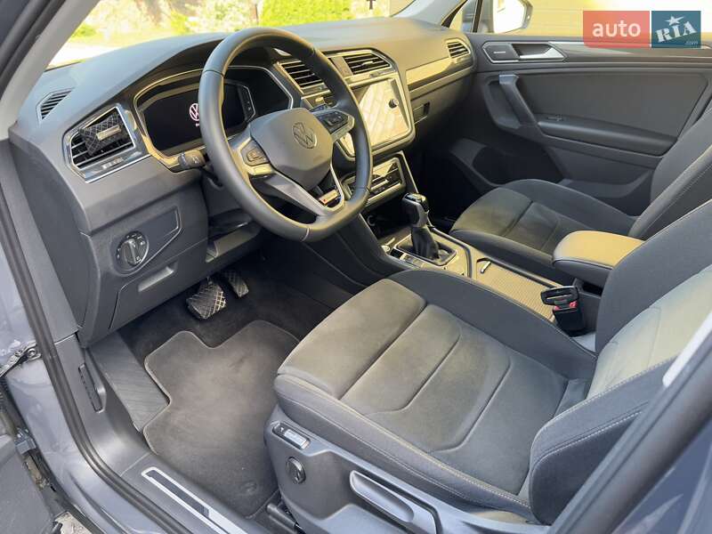 Позашляховик / Кросовер Volkswagen Tiguan 2021 в Києві
