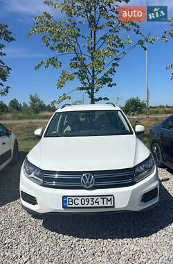 Позашляховик / Кросовер Volkswagen Tiguan 2016 в Львові