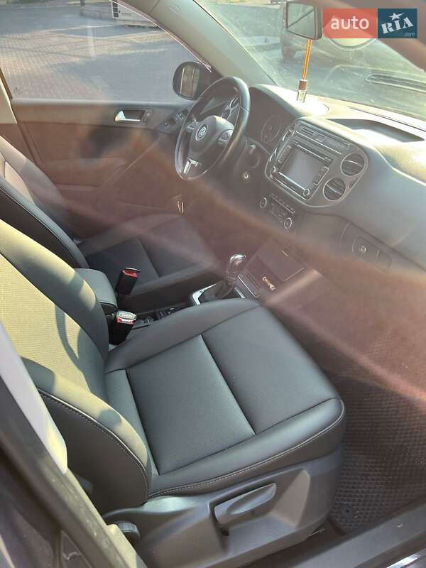 Внедорожник / Кроссовер Volkswagen Tiguan 2013 в Кропивницком фото 4 Внедорожник / Кроссовер Volkswagen Tiguan 2013 в Кропивницком