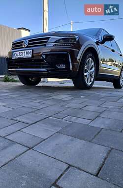 Внедорожник / Кроссовер Volkswagen Tiguan 2017 в Киеве