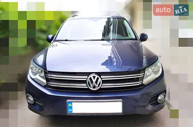 Позашляховик / Кросовер Volkswagen Tiguan 2016 в Львові