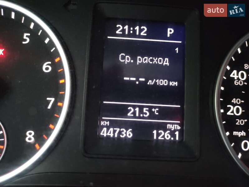 Внедорожник / Кроссовер Volkswagen Tiguan 2016 в Львове