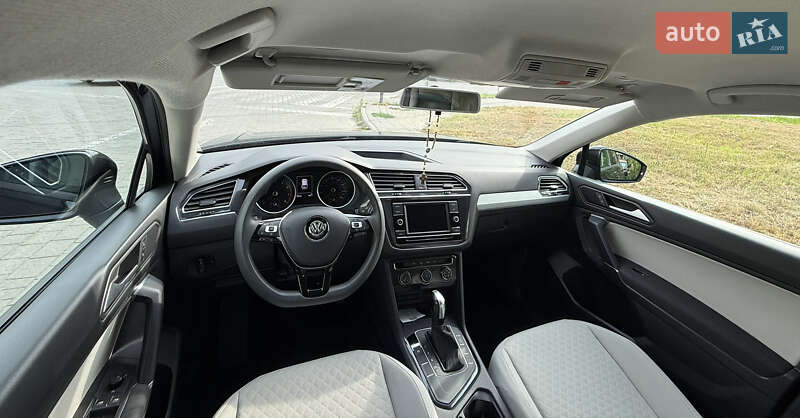 Внедорожник / Кроссовер Volkswagen Tiguan 2019 в Львове