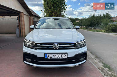 Внедорожник / Кроссовер Volkswagen Tiguan 2019 в Кривом Роге