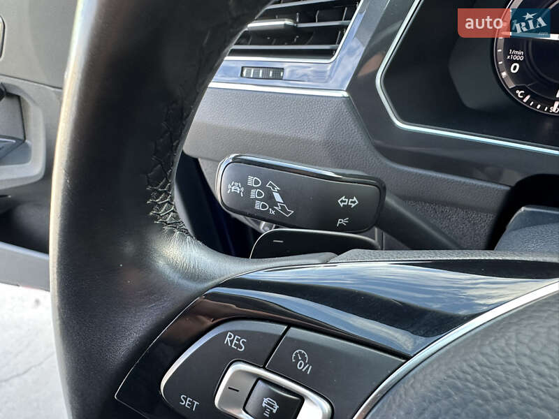 Внедорожник / Кроссовер Volkswagen Tiguan 2018 в Киеве