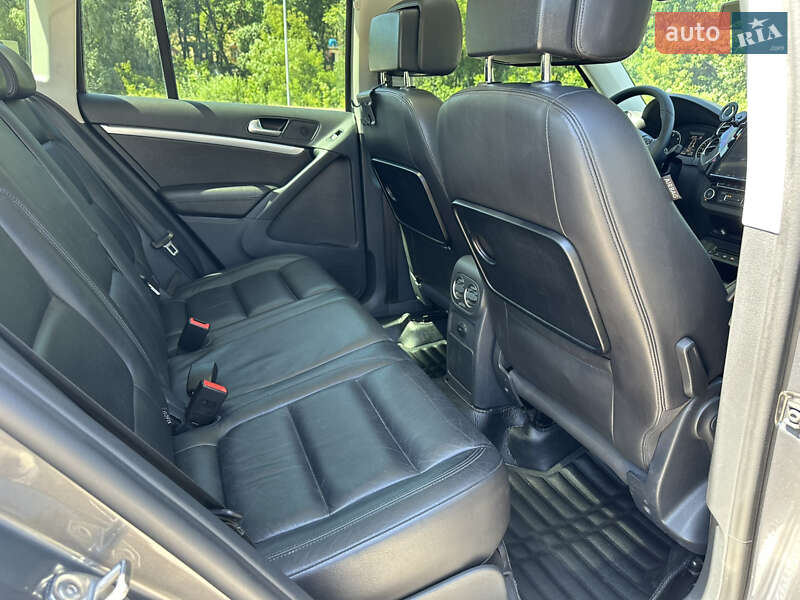 Позашляховик / Кросовер Volkswagen Tiguan 2014 в Дніпрі