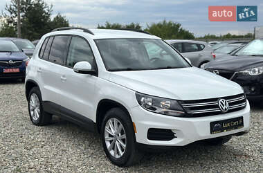 Внедорожник / Кроссовер Volkswagen Tiguan 2017 в Ивано-Франковске