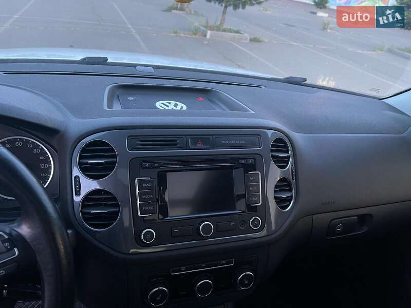 Внедорожник / Кроссовер Volkswagen Tiguan 2012 в Одессе
