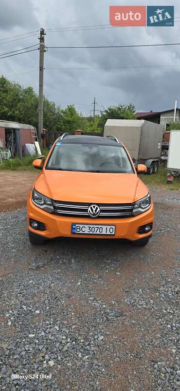 Внедорожник / Кроссовер Volkswagen Tiguan 2015 в Львове