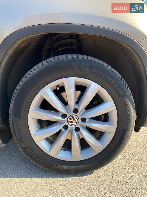 Внедорожник / Кроссовер Volkswagen Tiguan 2012 в Шостке фото 22 Внедорожник / Кроссовер Volkswagen Tiguan 2012 в Шостке