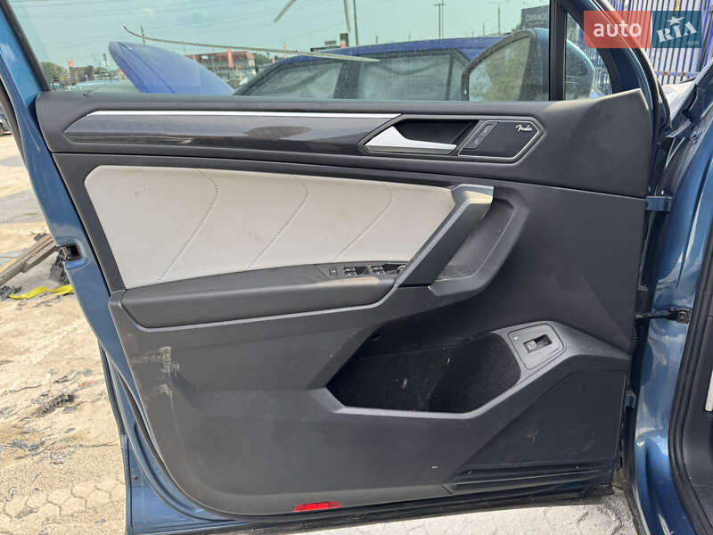 Внедорожник / Кроссовер Volkswagen Tiguan 2019 в Киеве