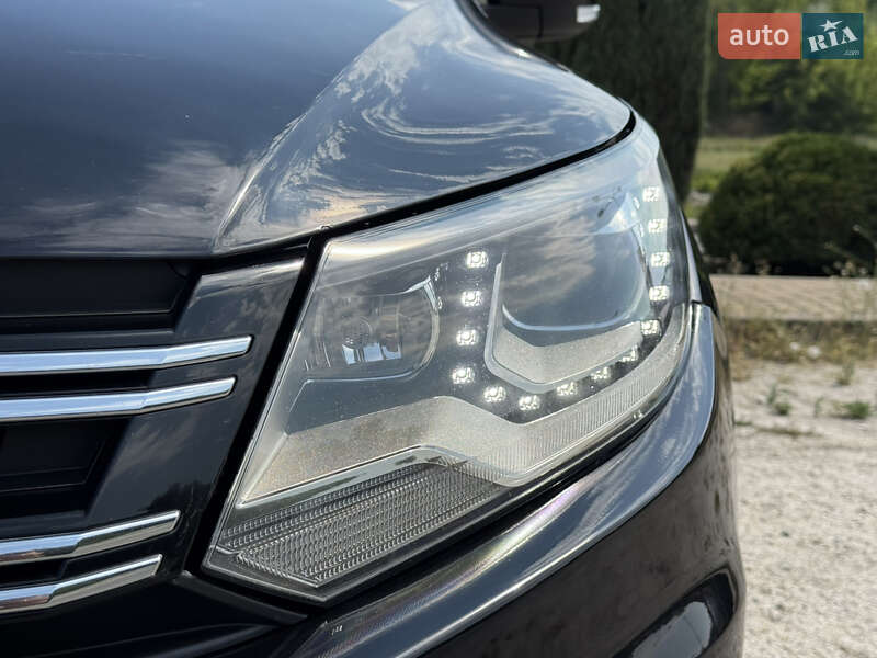 Внедорожник / Кроссовер Volkswagen Tiguan 2014 в Днепре