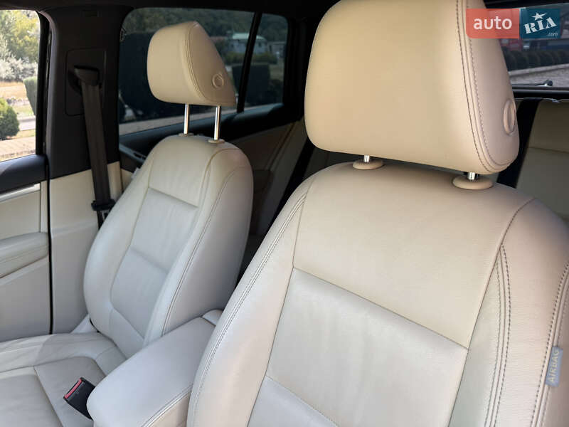 Внедорожник / Кроссовер Volkswagen Tiguan 2014 в Днепре