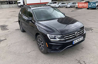 Внедорожник / Кроссовер Volkswagen Tiguan 2019 в Киеве