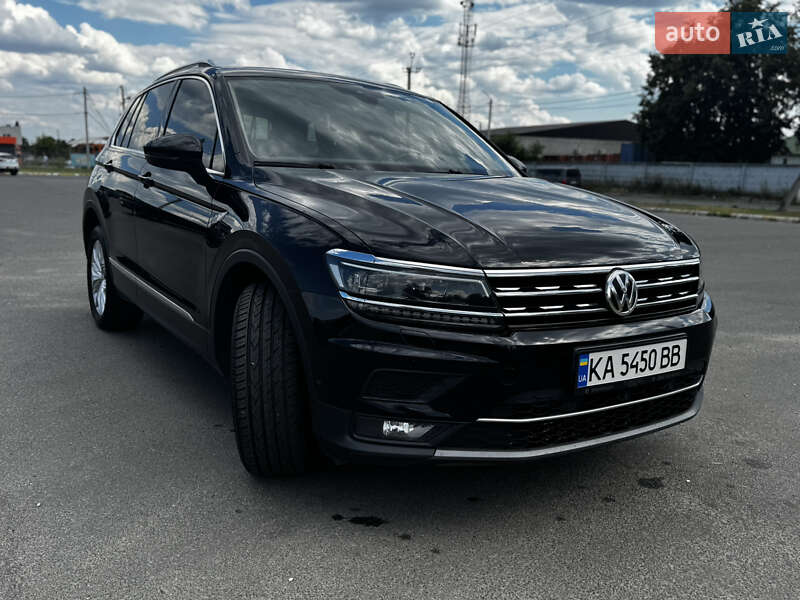 Внедорожник / Кроссовер Volkswagen Tiguan 2020 в Киеве