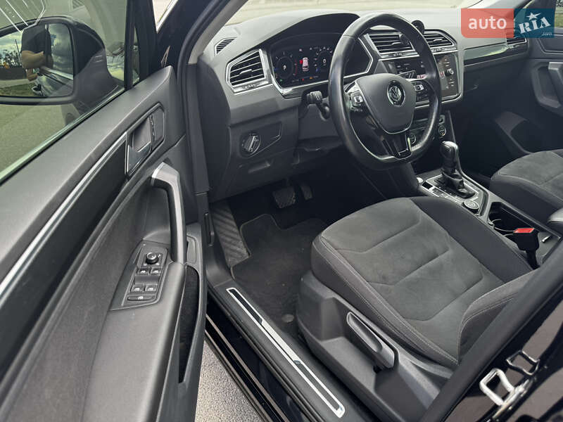 Внедорожник / Кроссовер Volkswagen Tiguan 2020 в Киеве