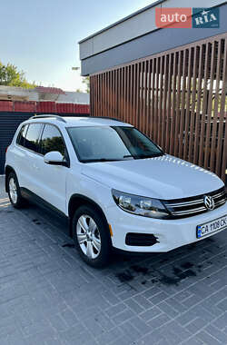 Внедорожник / Кроссовер Volkswagen Tiguan 2016 в Черкассах