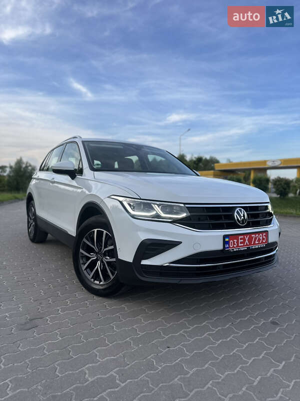 Позашляховик / Кросовер Volkswagen Tiguan 2021 в Бродах