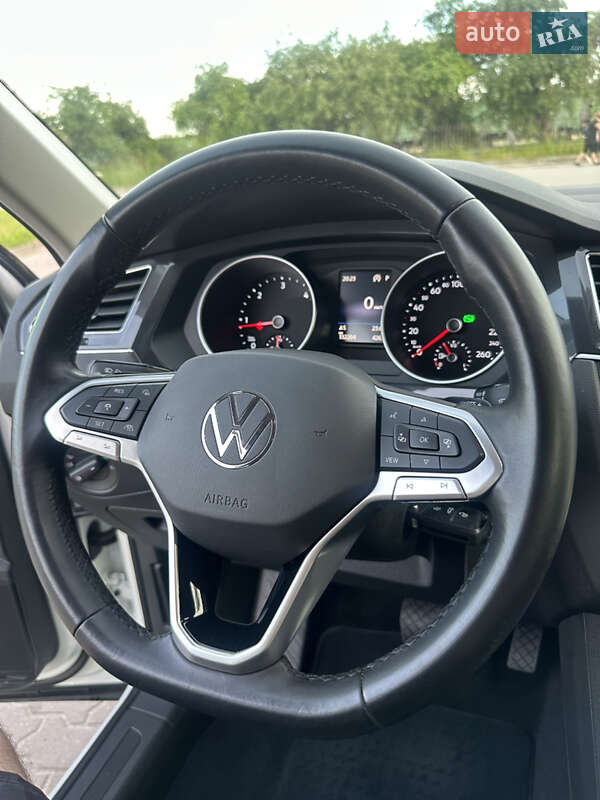 Позашляховик / Кросовер Volkswagen Tiguan 2021 в Бродах
