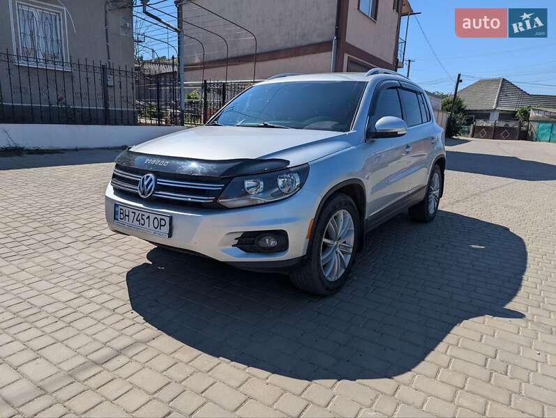 Volkswagen Tiguan 2012