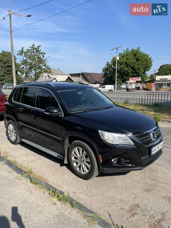 Позашляховик / Кросовер Volkswagen Tiguan 2009 в Житомирі фото 2 Позашляховик / Кросовер Volkswagen Tiguan 2009 в Житомирі