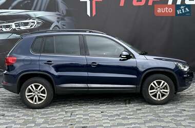 Позашляховик / Кросовер Volkswagen Tiguan 2016 в 