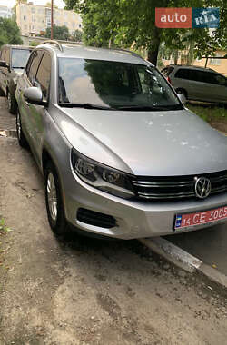 Позашляховик / Кросовер Volkswagen Tiguan 2017 в Славському