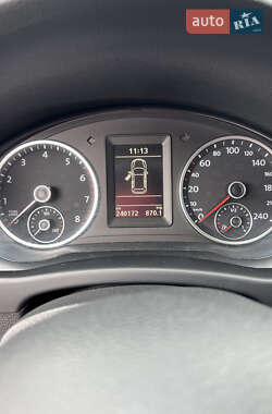 Позашляховик / Кросовер Volkswagen Tiguan 2013 в 