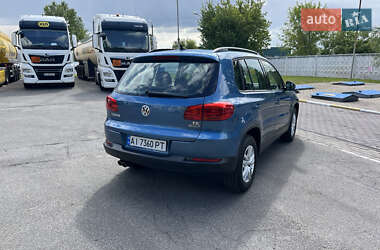Позашляховик / Кросовер Volkswagen Tiguan 2016 в 