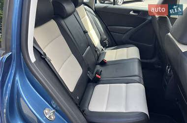 Позашляховик / Кросовер Volkswagen Tiguan 2016 в 