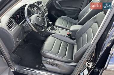 Внедорожник / Кроссовер Volkswagen Tiguan 2020 в 