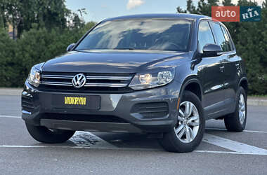 Позашляховик / Кросовер Volkswagen Tiguan 2014 в Києві