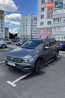 Позашляховик / Кросовер Volkswagen Tiguan 2021 в Вінниці