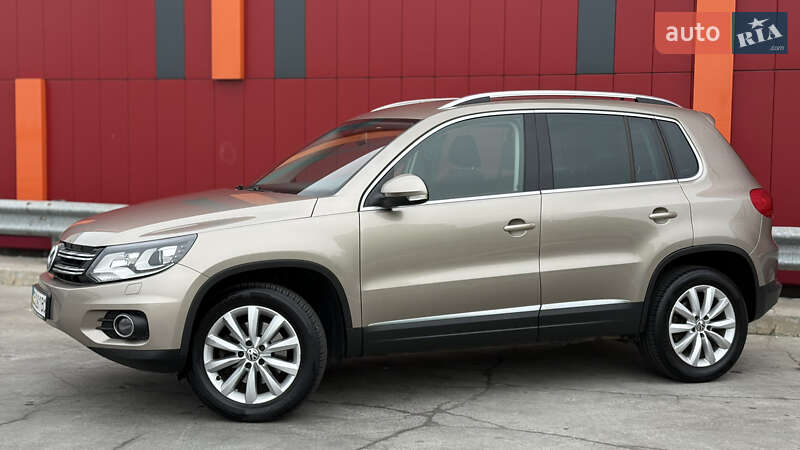 Внедорожник / Кроссовер Volkswagen Tiguan 2013 в Киеве