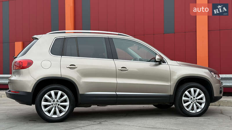 Внедорожник / Кроссовер Volkswagen Tiguan 2013 в Киеве