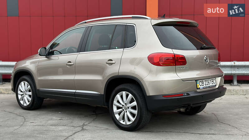 Внедорожник / Кроссовер Volkswagen Tiguan 2013 в Киеве