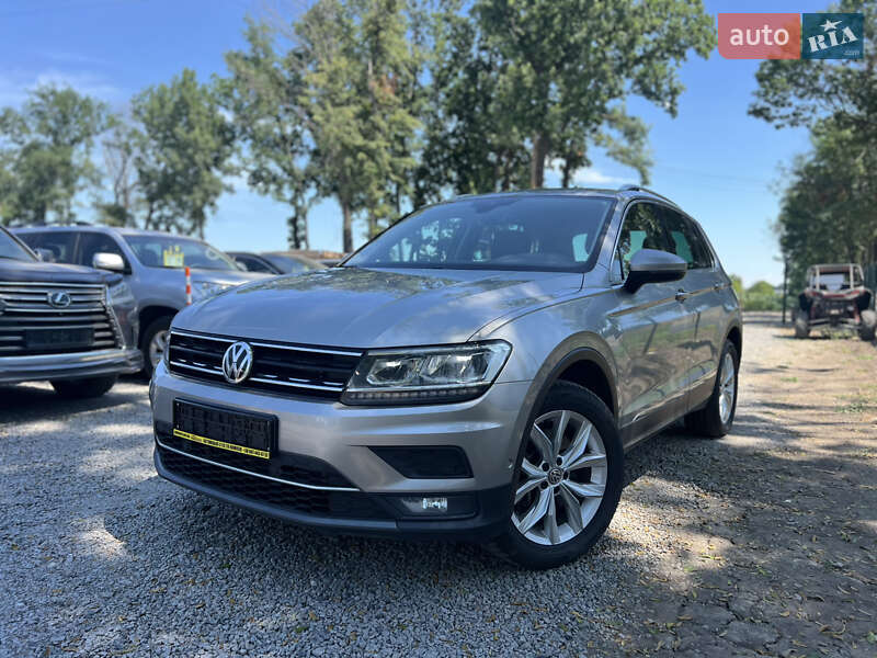 Внедорожник / Кроссовер Volkswagen Tiguan 2018 в 
